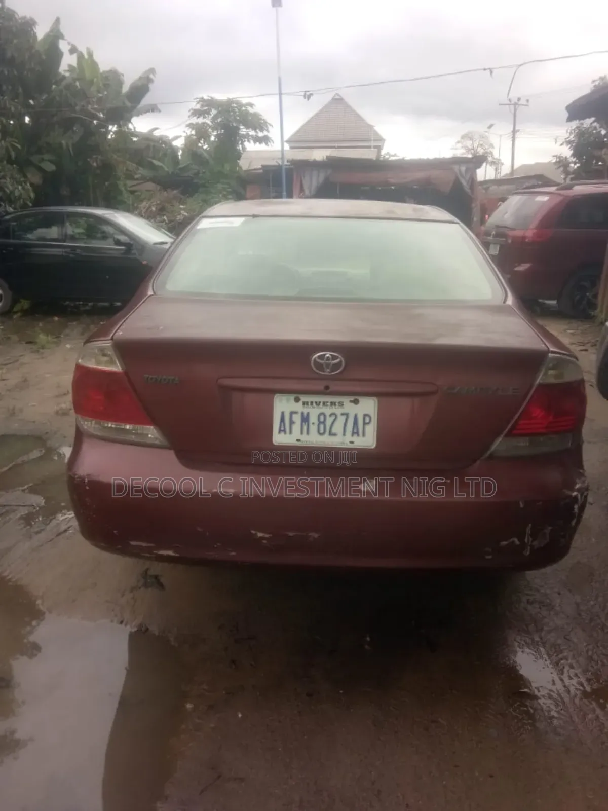 Toyota Camry LE 4dr Sedan (2.4L 4cyl 5M) 2004 Red