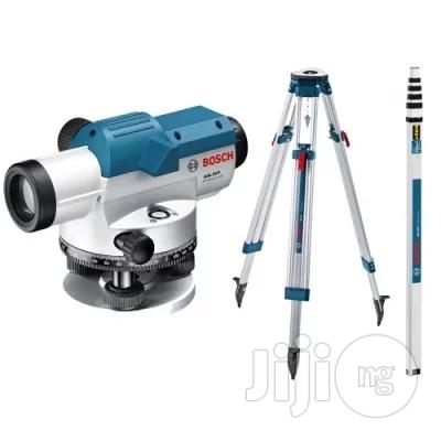 Bosch GOL20DSET Optical Level and Tripod and GR500 Level Rod