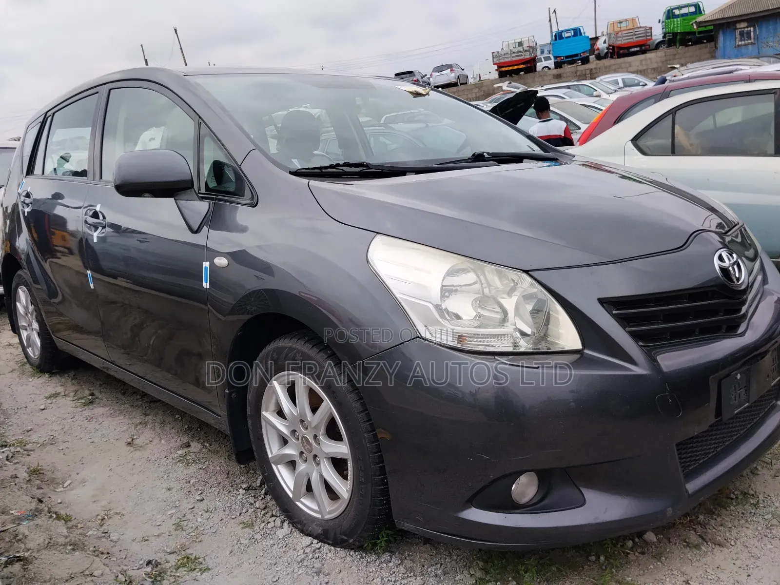 Toyota Corolla Verso 2009 Gray