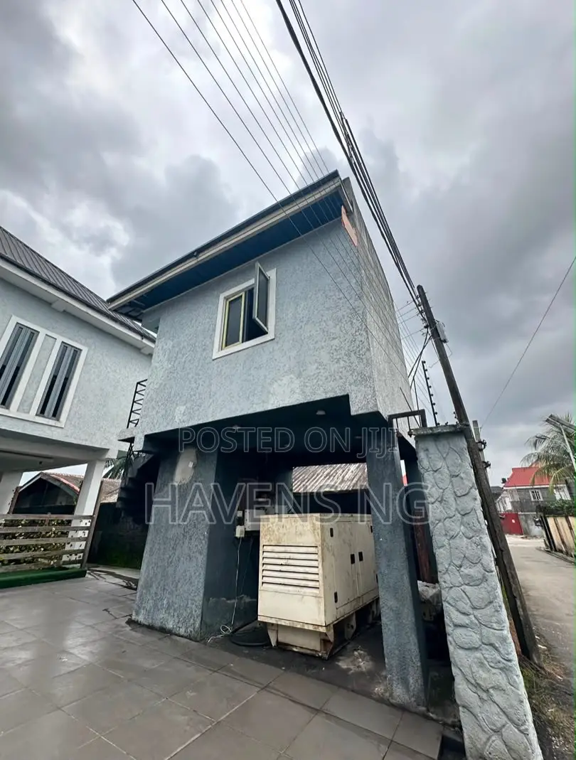 Furnished 9bdrm Duplex in Obio-Akpor for sale