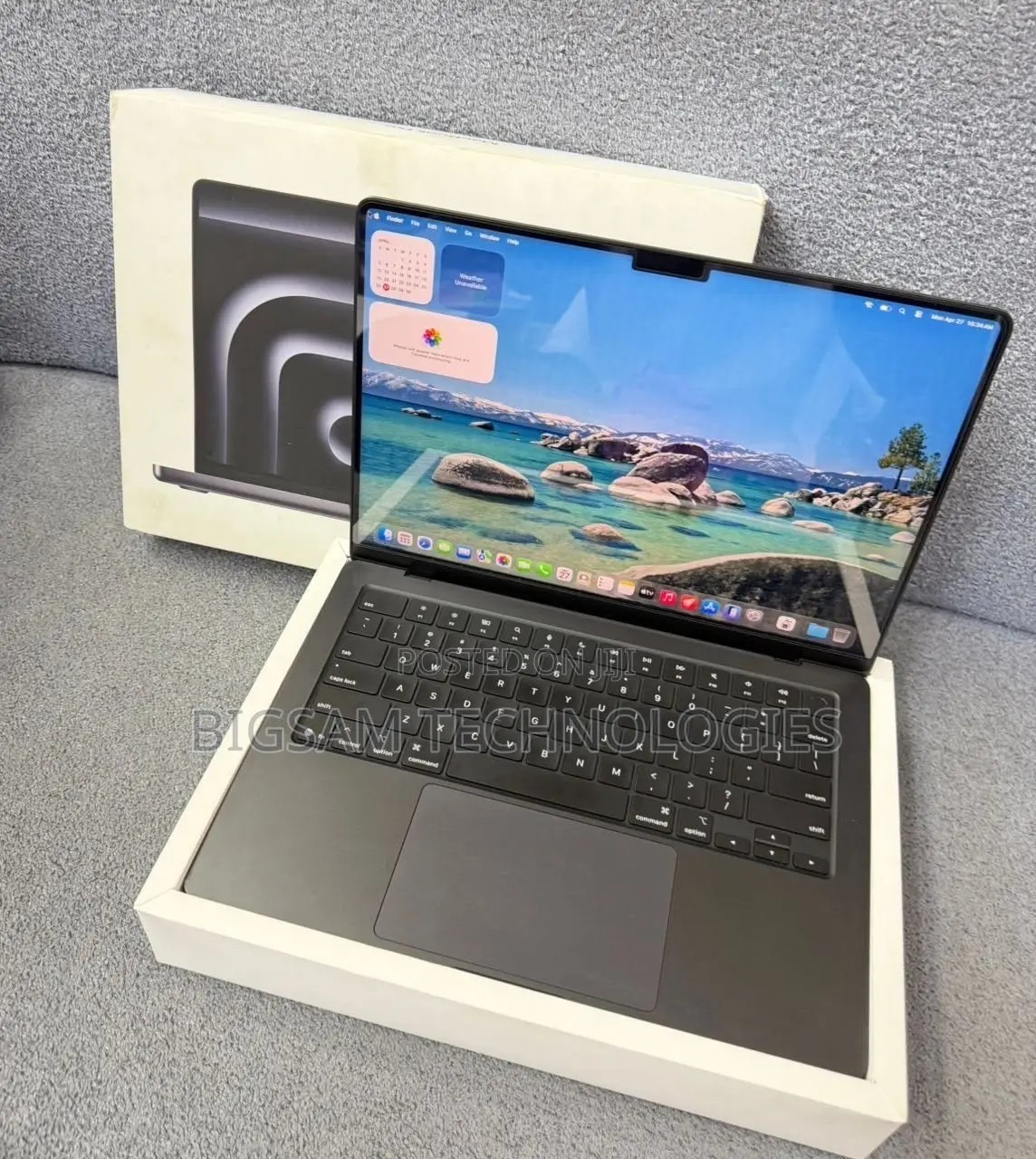 New Laptop Apple MacBook Pro 2025 M5 24GB Apple M5 Pro SSD 1T