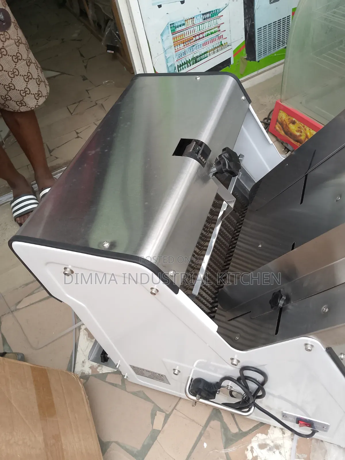 Commercial Bread Slicer