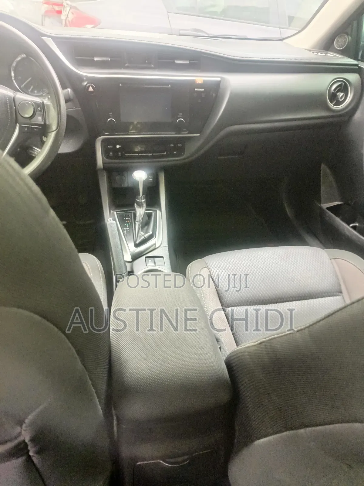 Toyota Corolla SE Special Edition 4dr Sedan (1.8L 4cyl CVT) 2017 Black