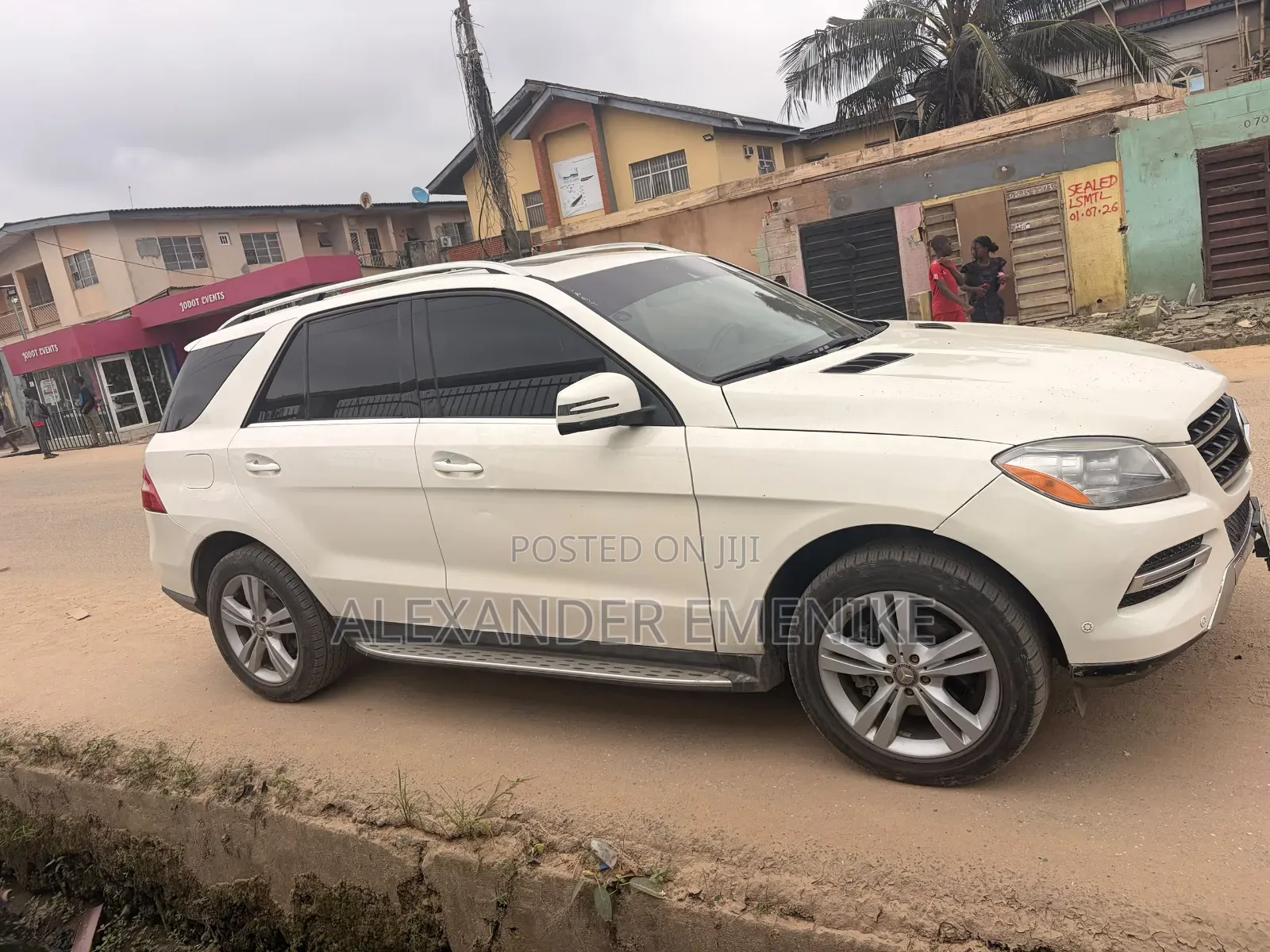 Mercedes-Benz M Class 2013 White