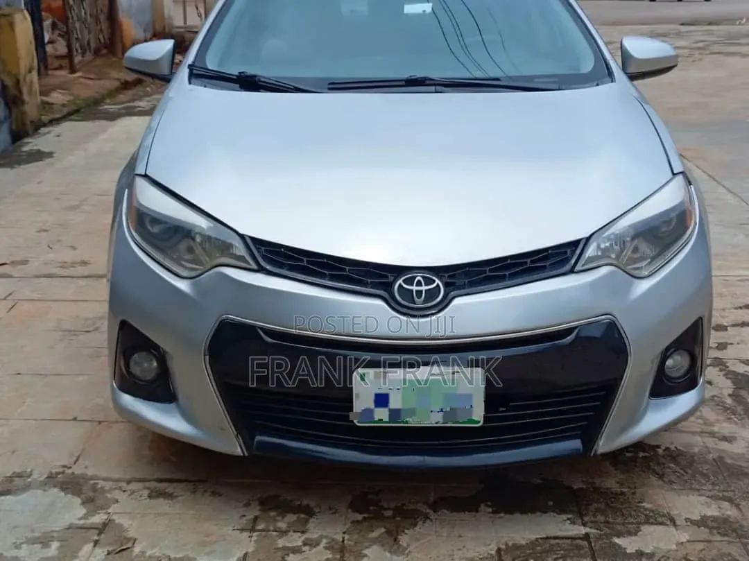 Toyota Corolla 2016 Silver