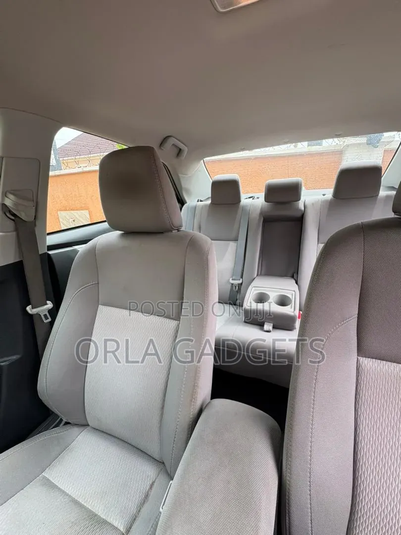 Toyota Corolla LE Eco 4dr Sedan (1.8L 4cyl CVT) 2015 Green