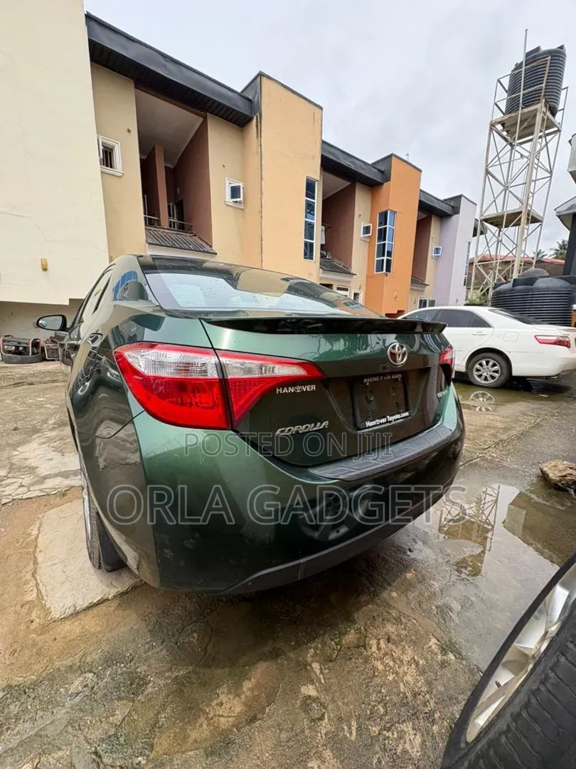 Toyota Corolla LE Eco 4dr Sedan (1.8L 4cyl CVT) 2015 Green