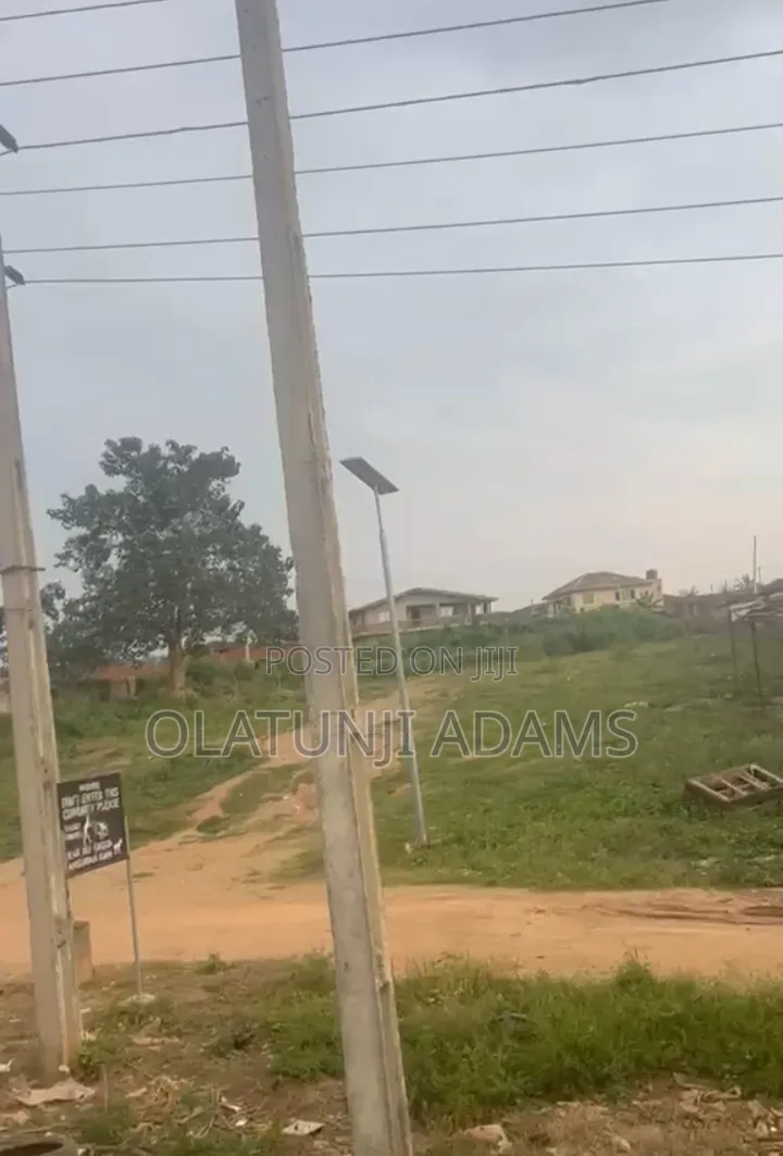 5plot of Commercial Land
