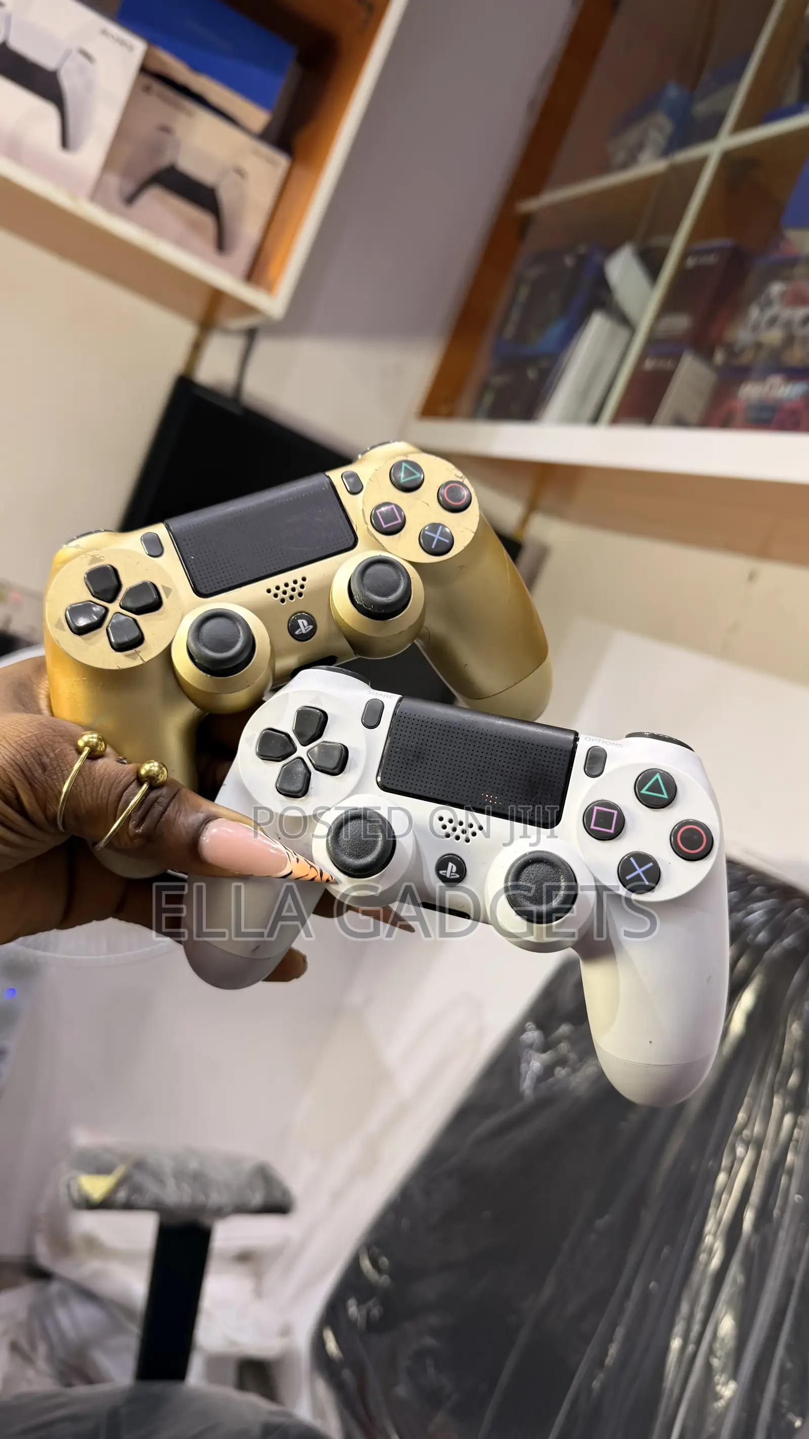 Clean Uk Used Ps4 Pad Available in Different Colors
