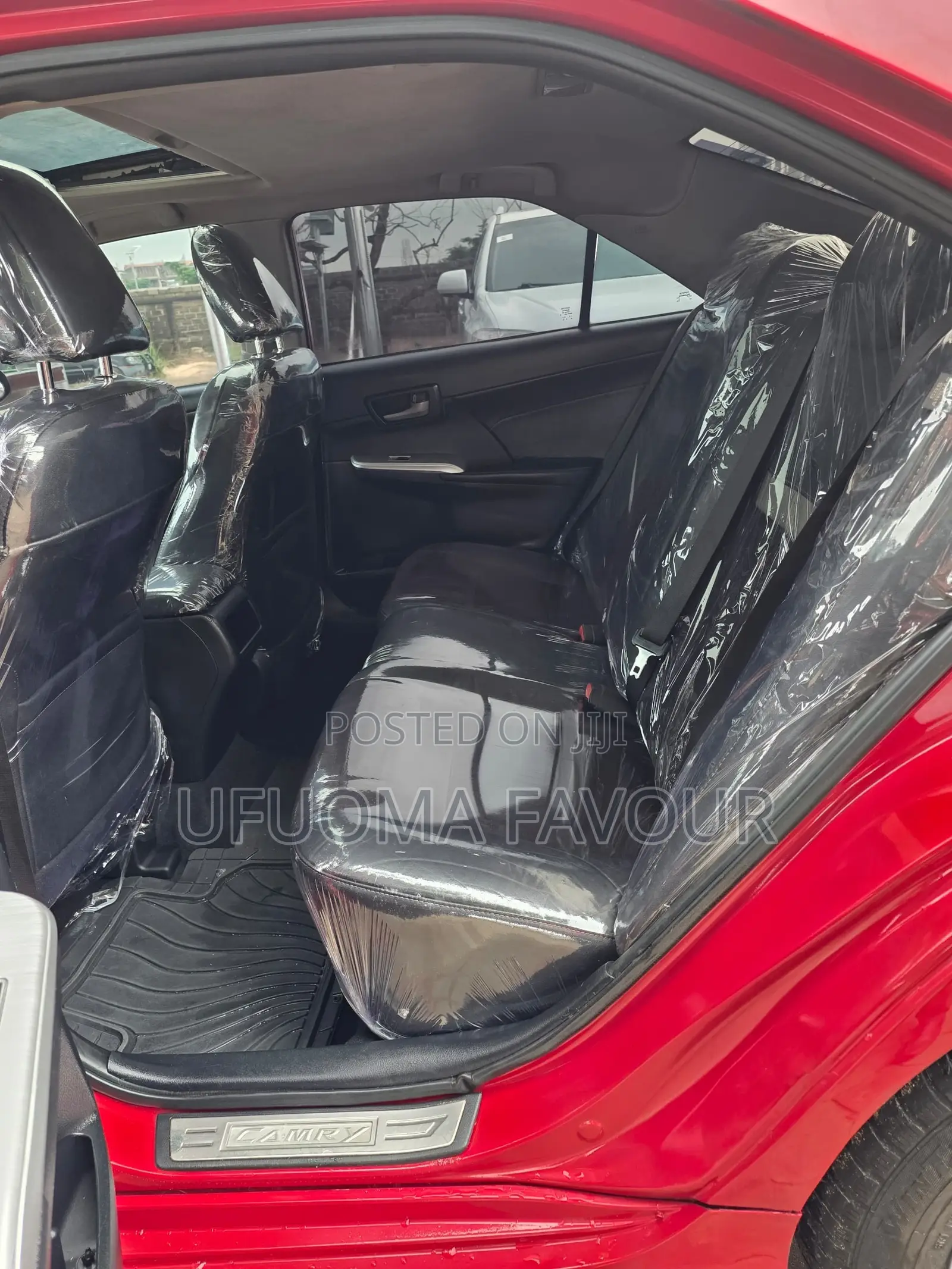 Toyota Camry SE 4dr Sedan (2.5L 4cyl 6A) 2013 Red