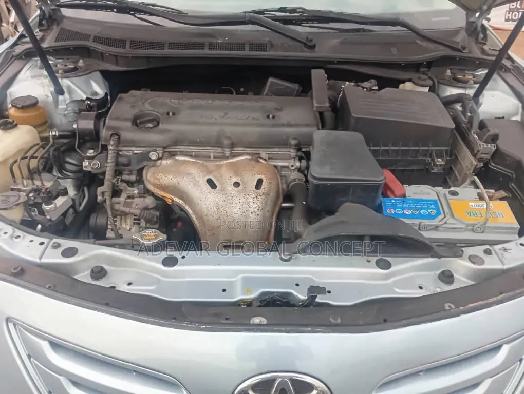 Toyota Camry LE 4dr Sedan (2.4L 4cyl 5A) 2009 Blue