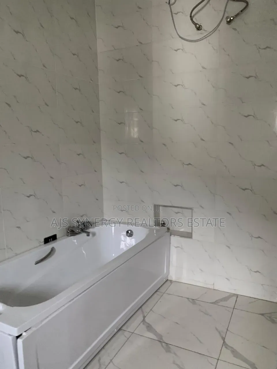 4bdrm Duplex in VGC / Ajah for rent