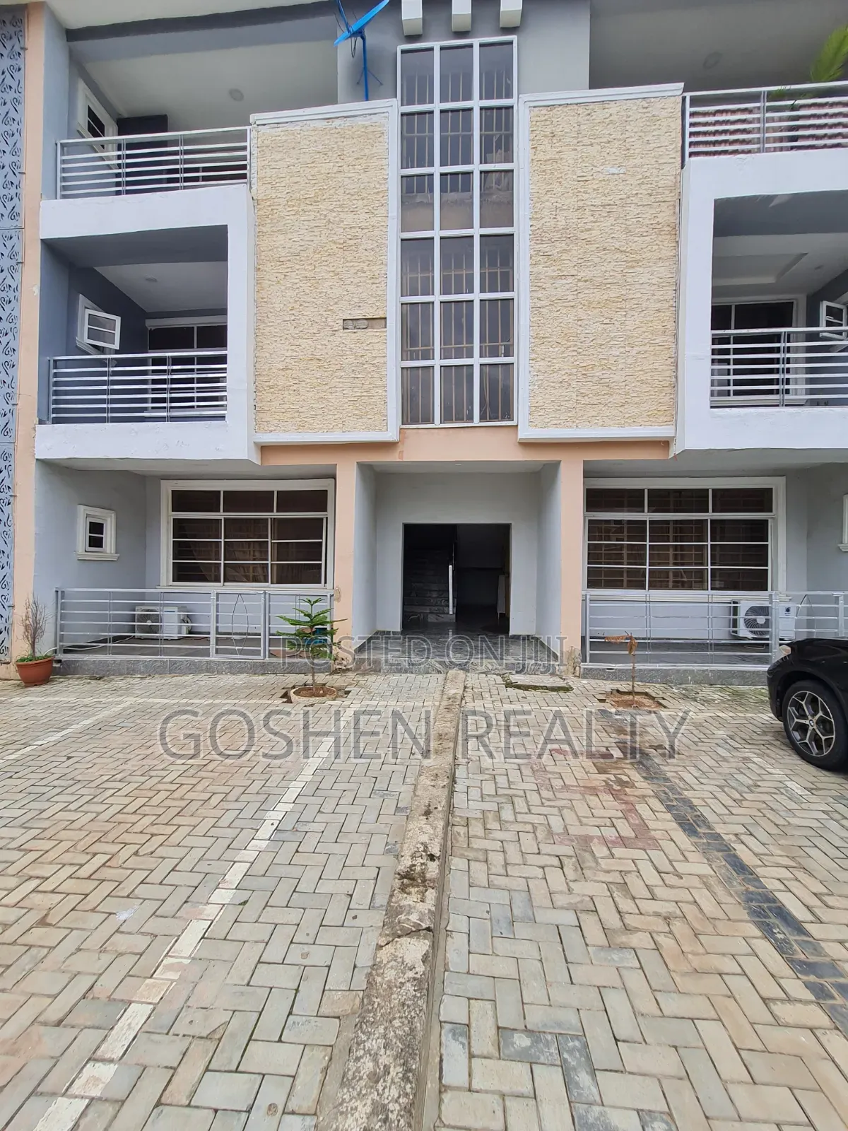 3bdrm Block of Flats in Jahi Main for rent
