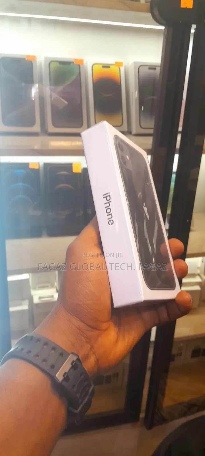 New Apple iPhone 11 128 GB Black