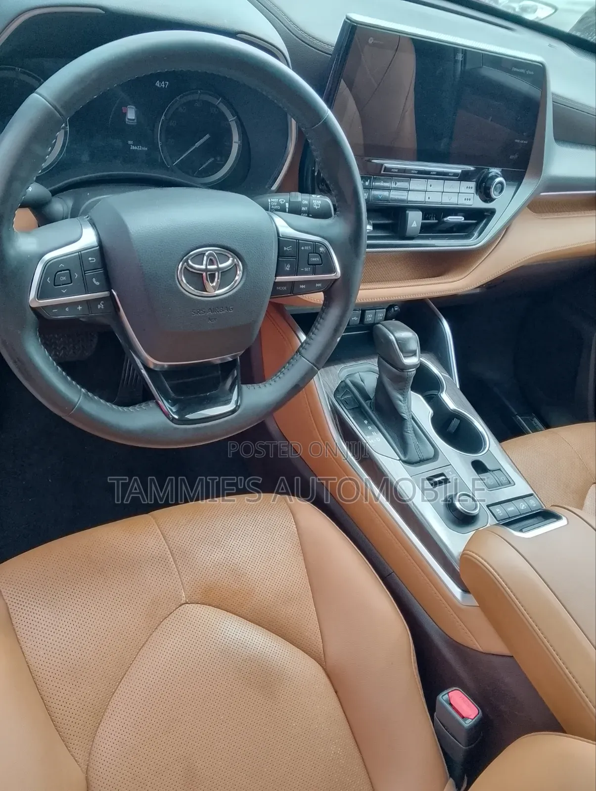 Toyota Highlander Platinum 2021 Red