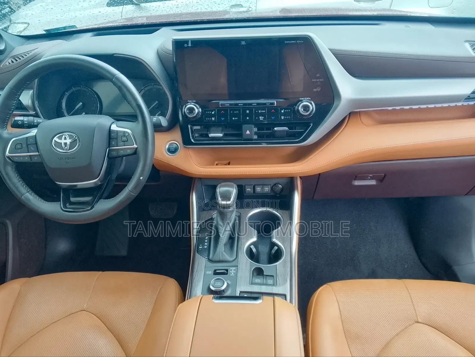 Toyota Highlander Platinum 2021 Red