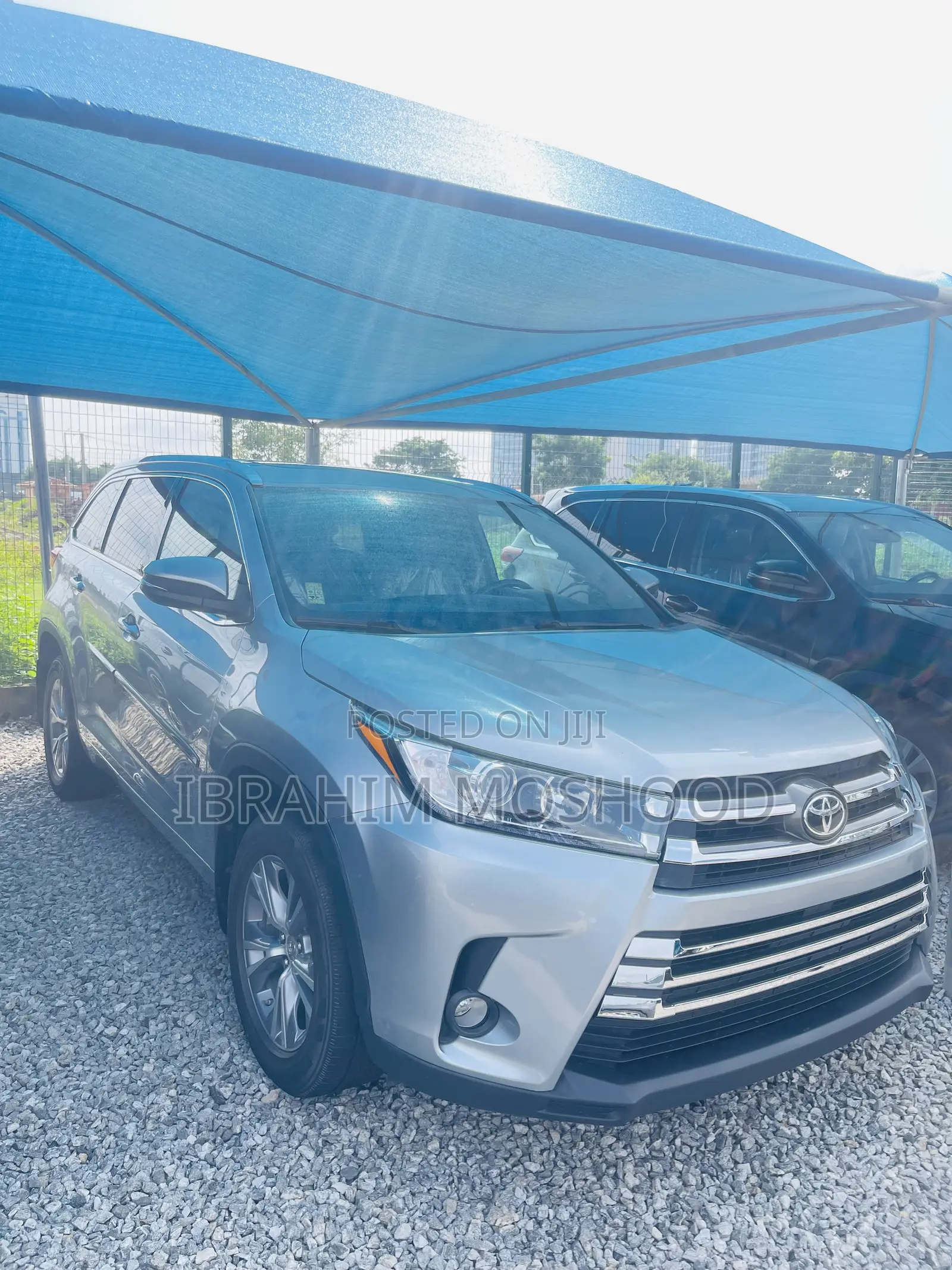 Toyota Highlander XLE 4x2 V6 (3.5L 6cyl 8A) 2018 Silver