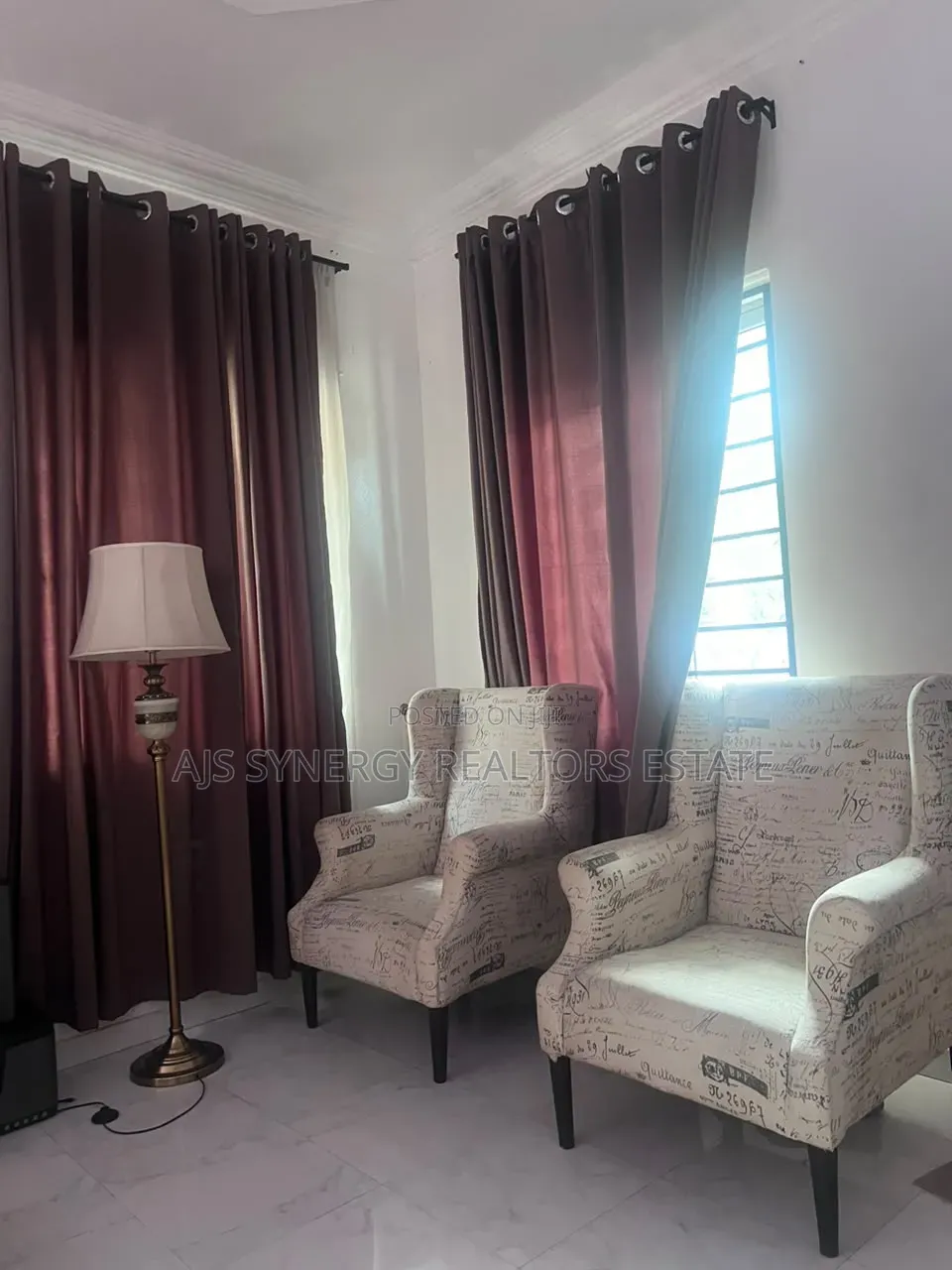 Furnished 4bdrm Duplex in Chevron for rent