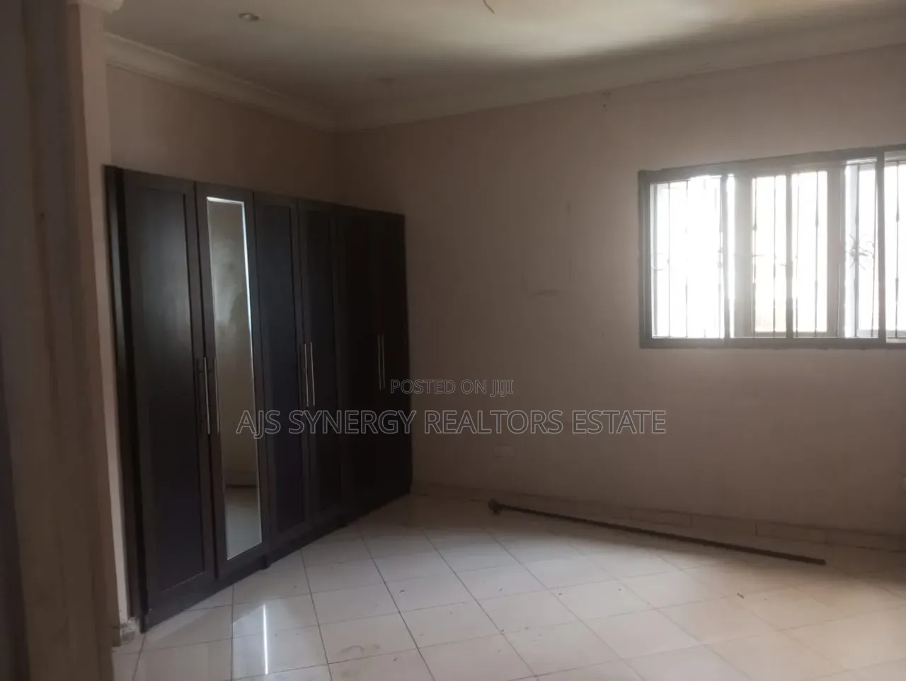 3bdrm Townhouse / Terrace in Chevron for rent