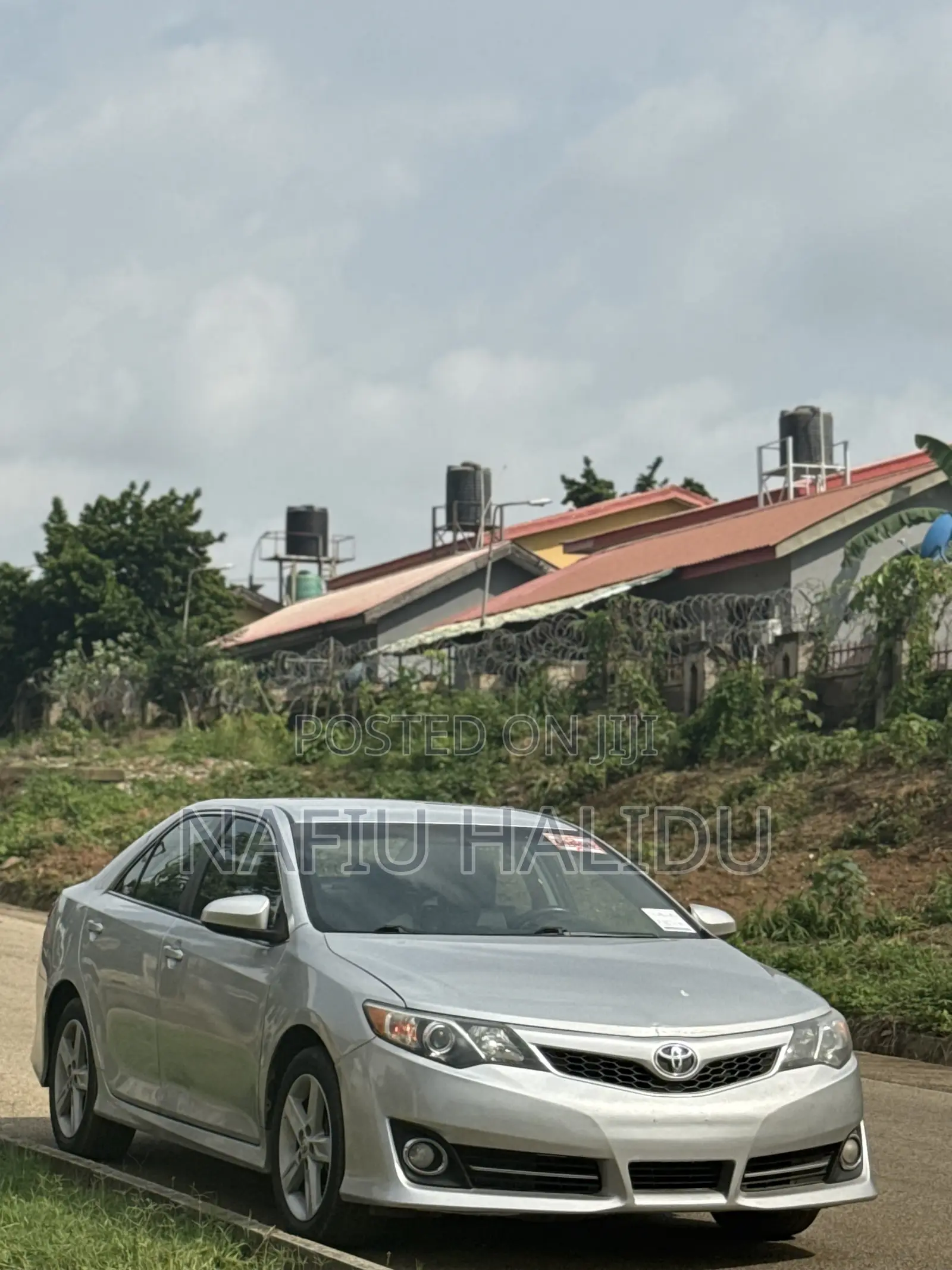 Toyota Camry 2013 Silver