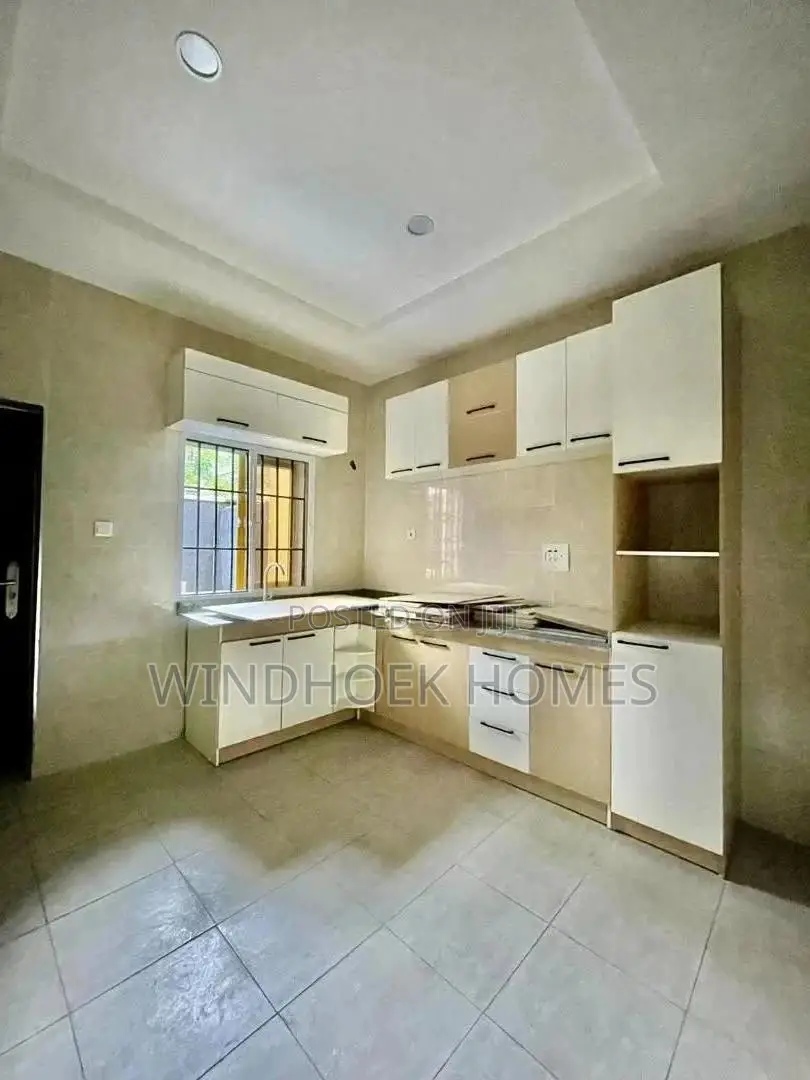 3bdrm Duplex in Dawakin Kudu for rent