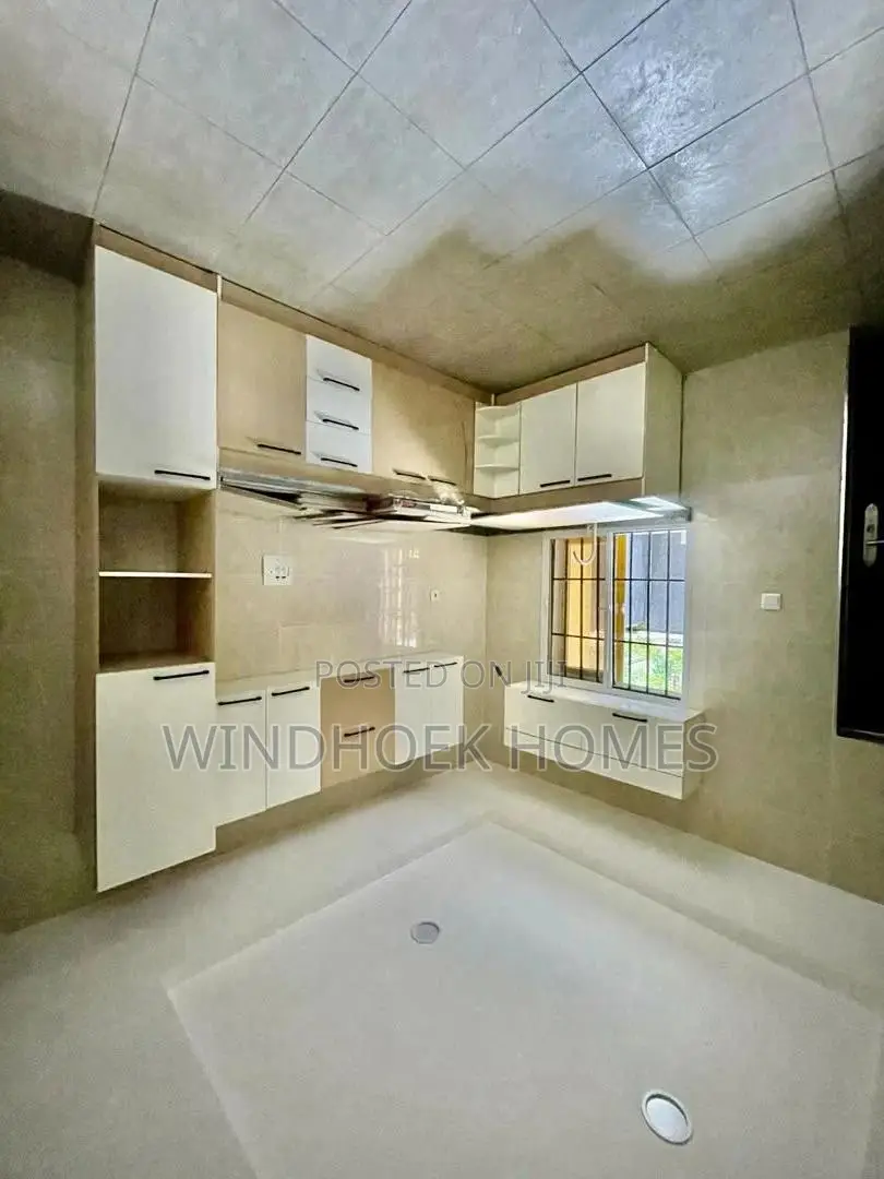 3bdrm Duplex in Dawakin Kudu for rent