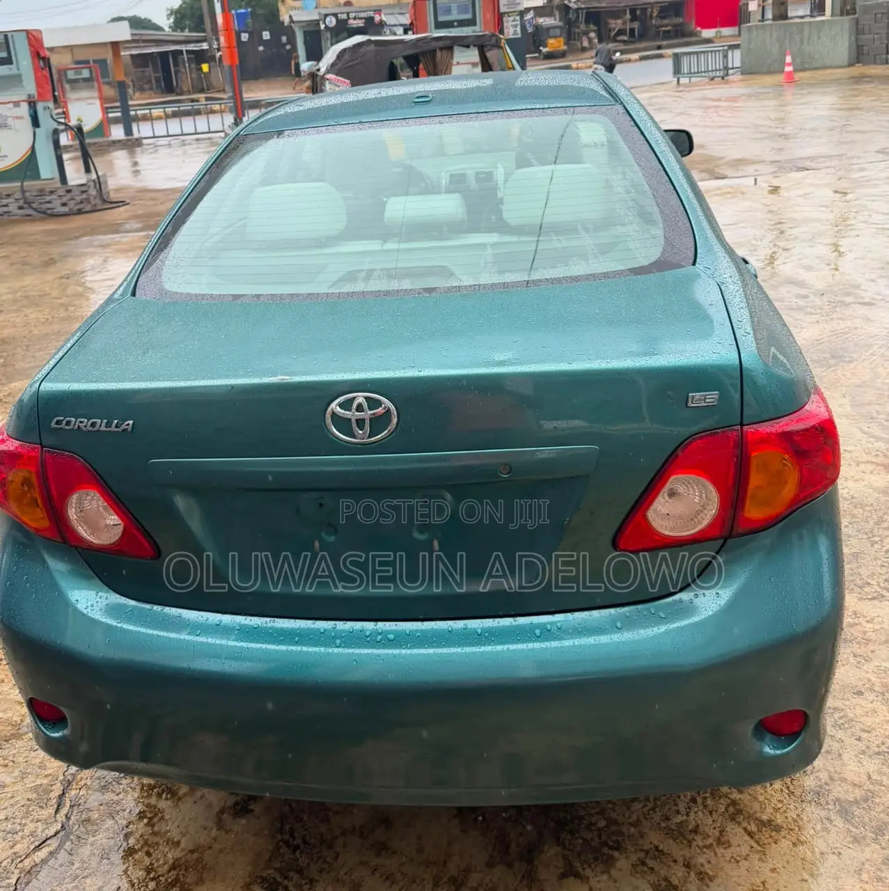 Toyota Corolla LE 4dr Sedan (1.8L 4cyl 4A) 2010 Green
