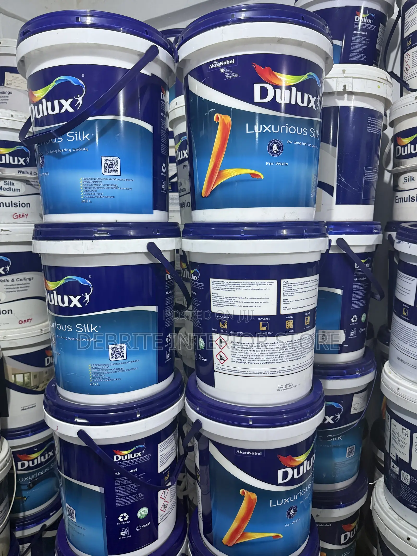 Dulux Luxurious Silk Satin