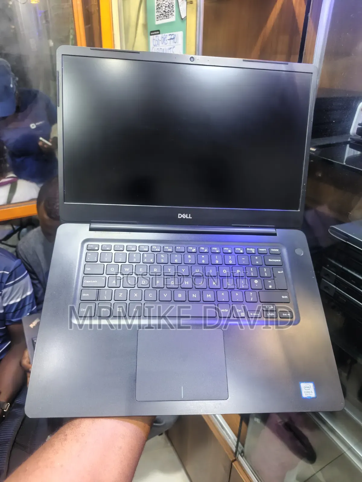 Laptop Dell Vostro 15 5581 8GB Intel Core i5 SSD 256GB