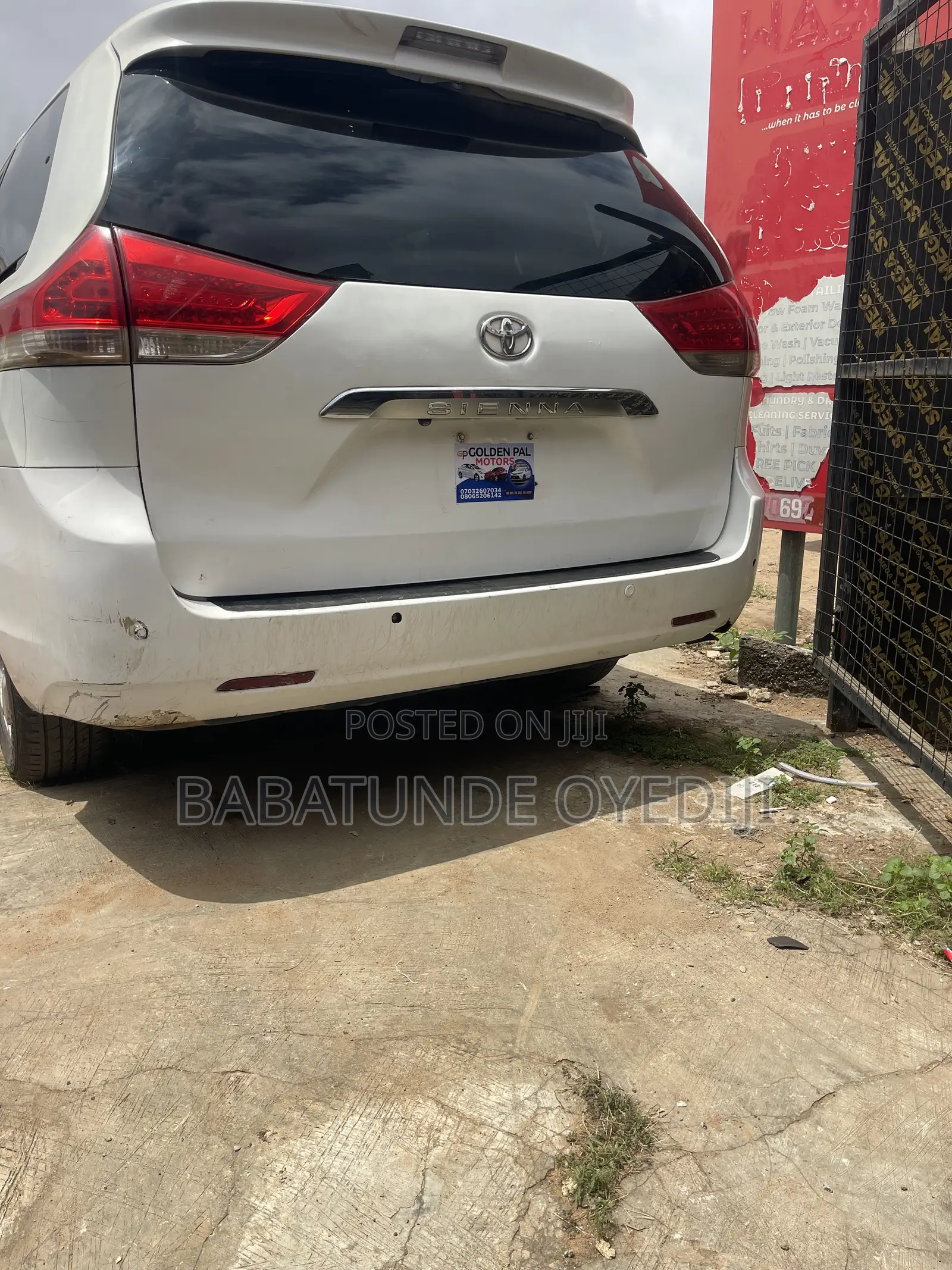 Toyota Sienna 2012 White