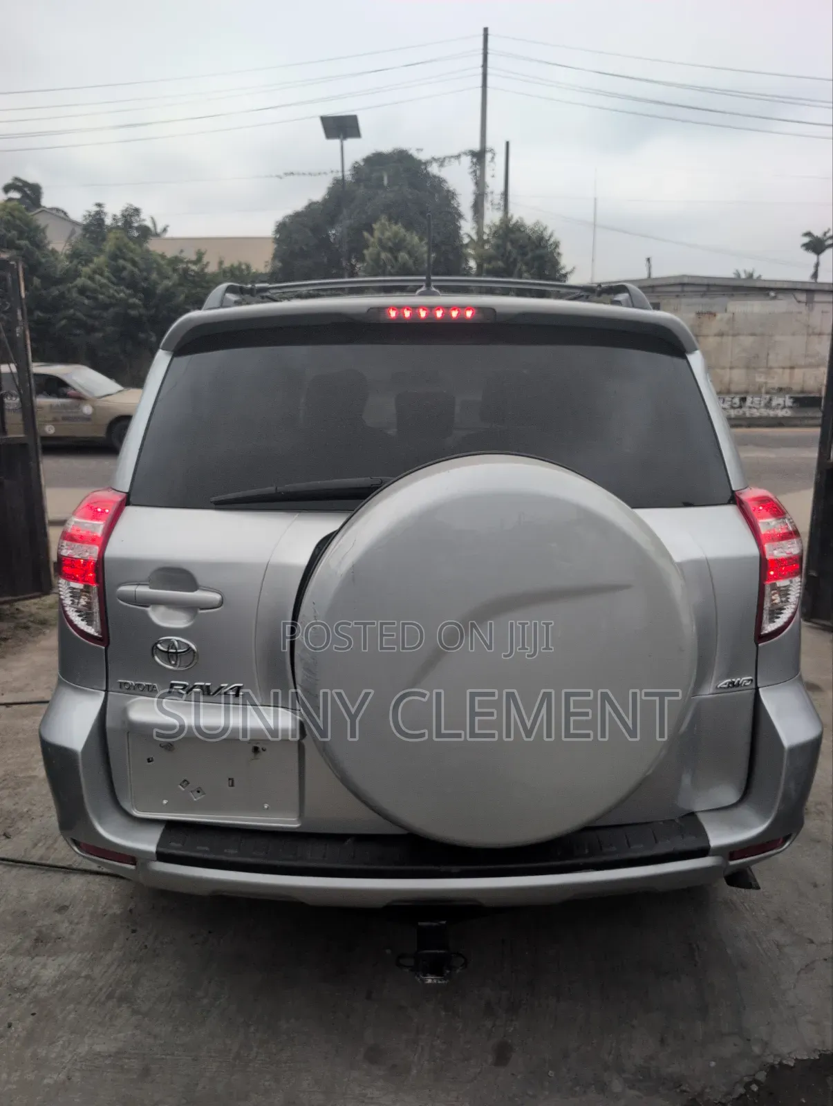 Toyota RAV4 2.5 2010 Silver