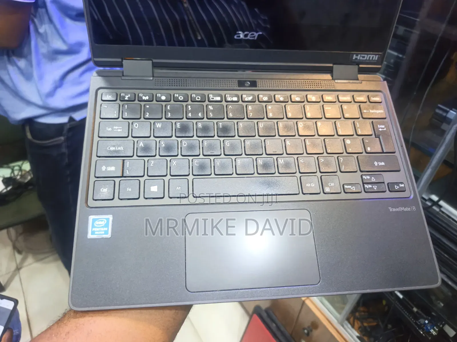 Laptop Acer TravelMate Spin B3 4GB Intel Pentium SSD 128GB