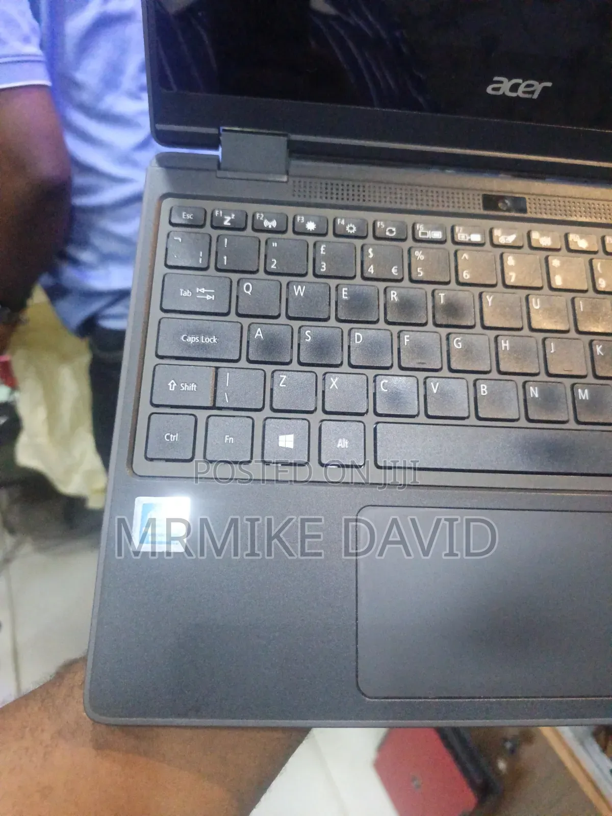 Laptop Acer TravelMate Spin B3 4GB Intel Pentium SSD 128GB