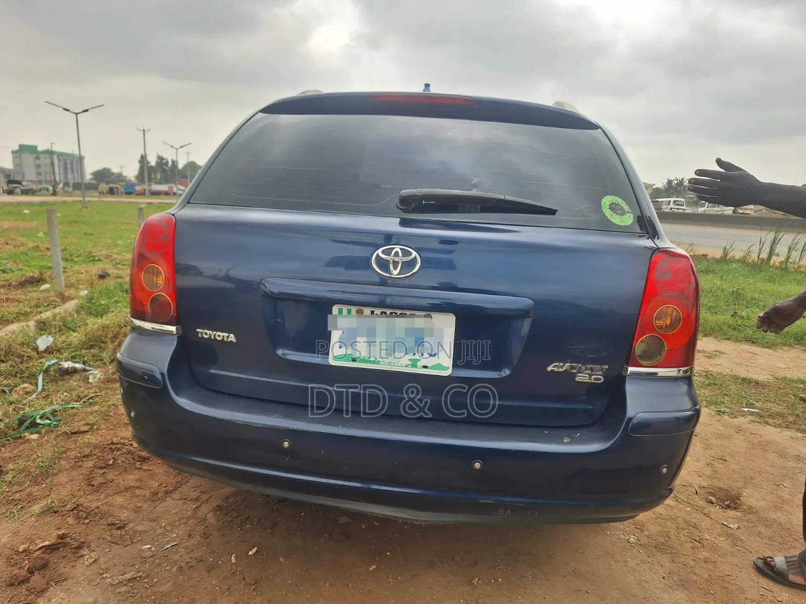 Toyota Avensis 2006 Blue