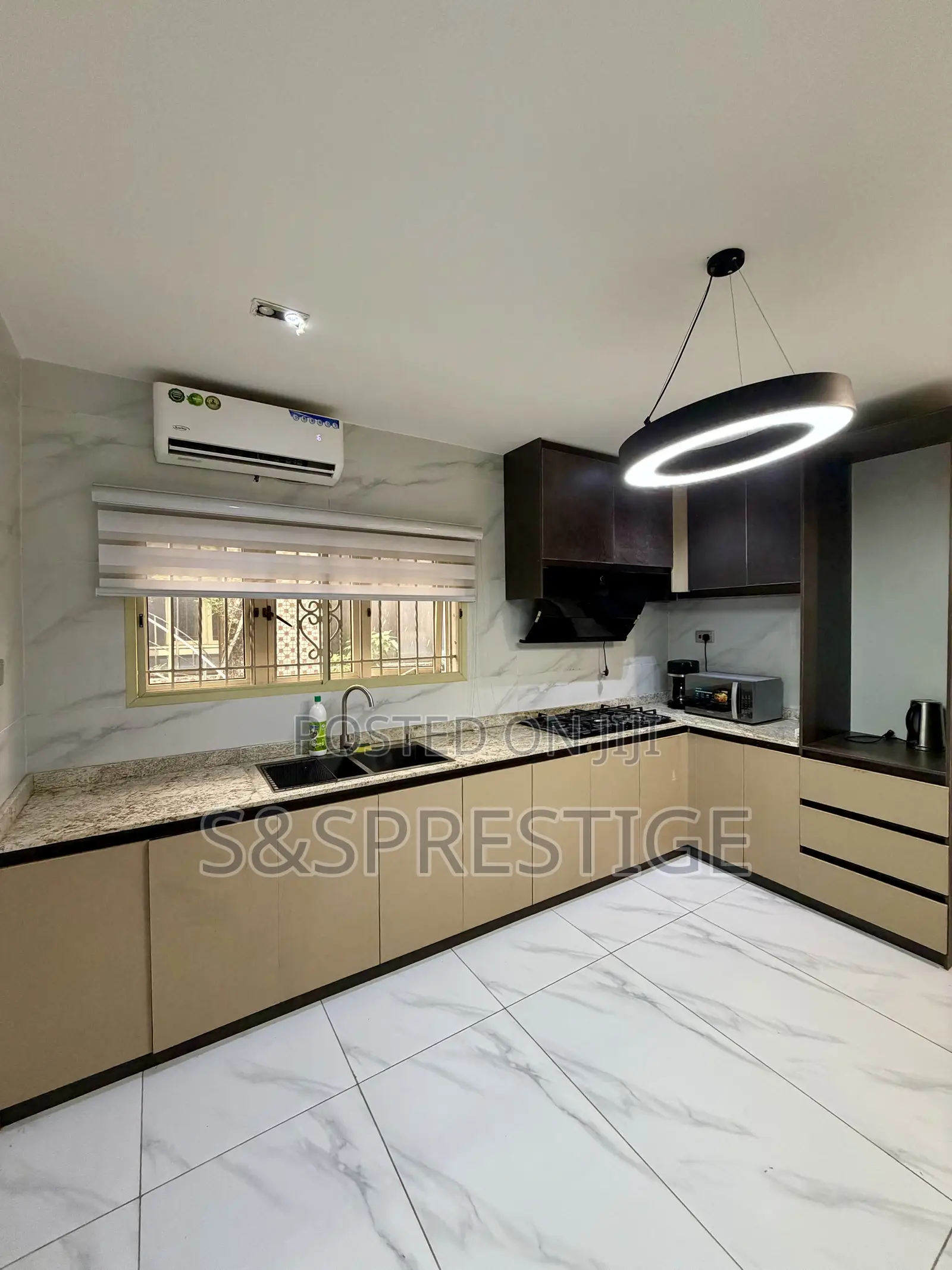 Furnished 3bdrm Townhouse / Terrace in Victoria Island for rent