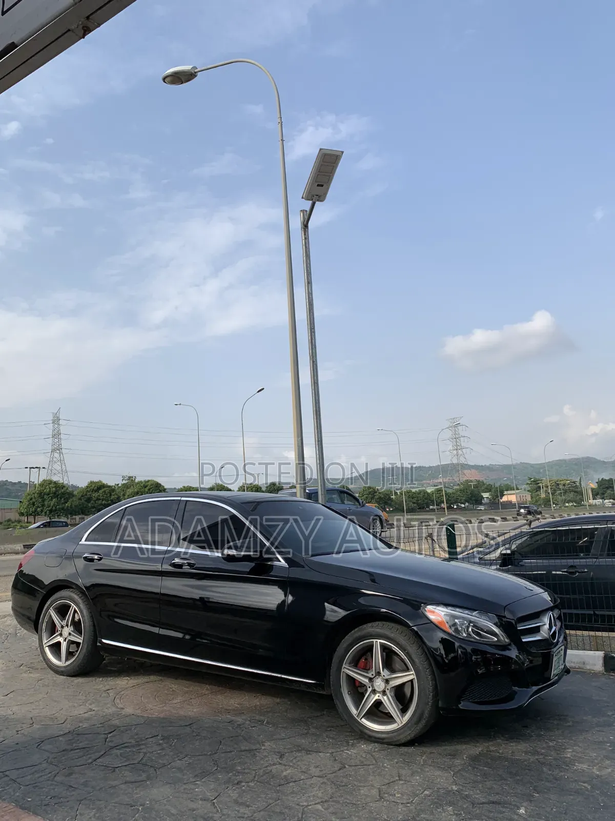 Mercedes-Benz C300 2016 Black
