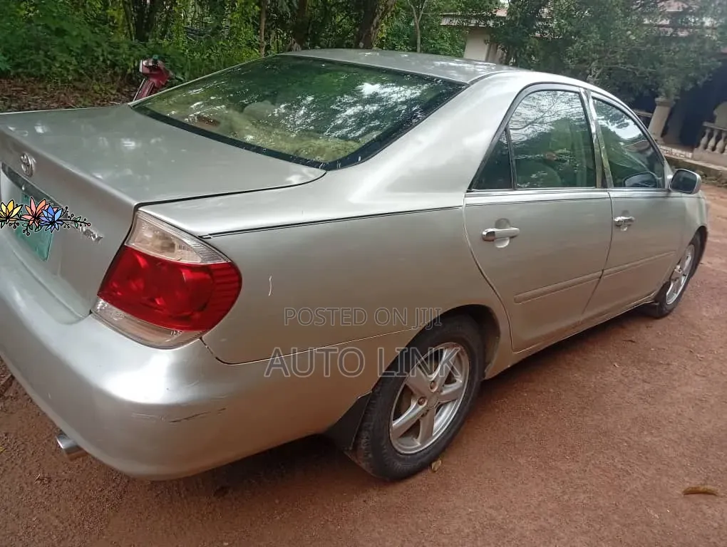 Toyota Camry 2003 Silver
