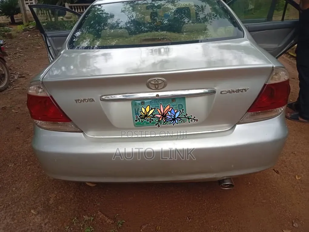 Toyota Camry 2003 Silver