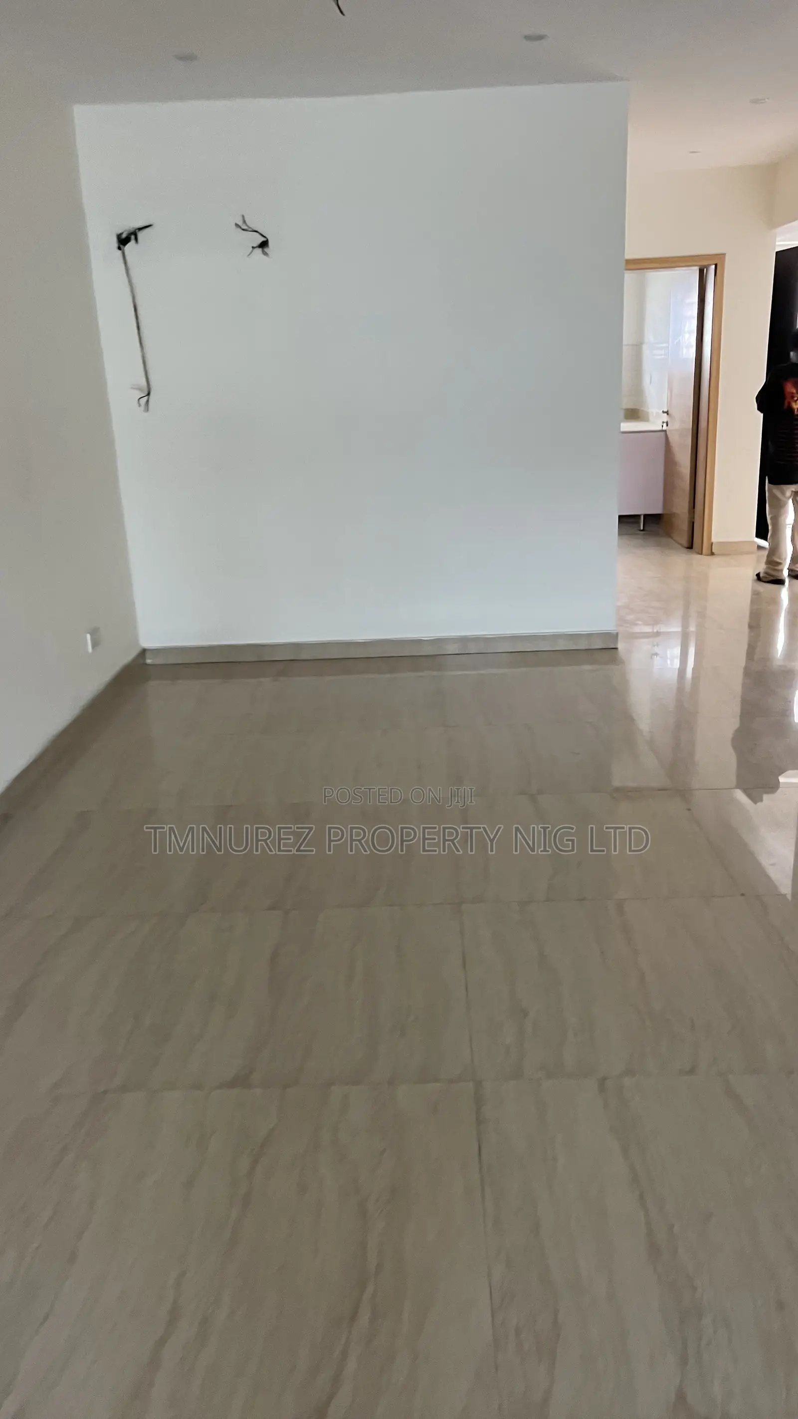 5bdrm Duplex in Chevron Very Good, Lekki for rent
