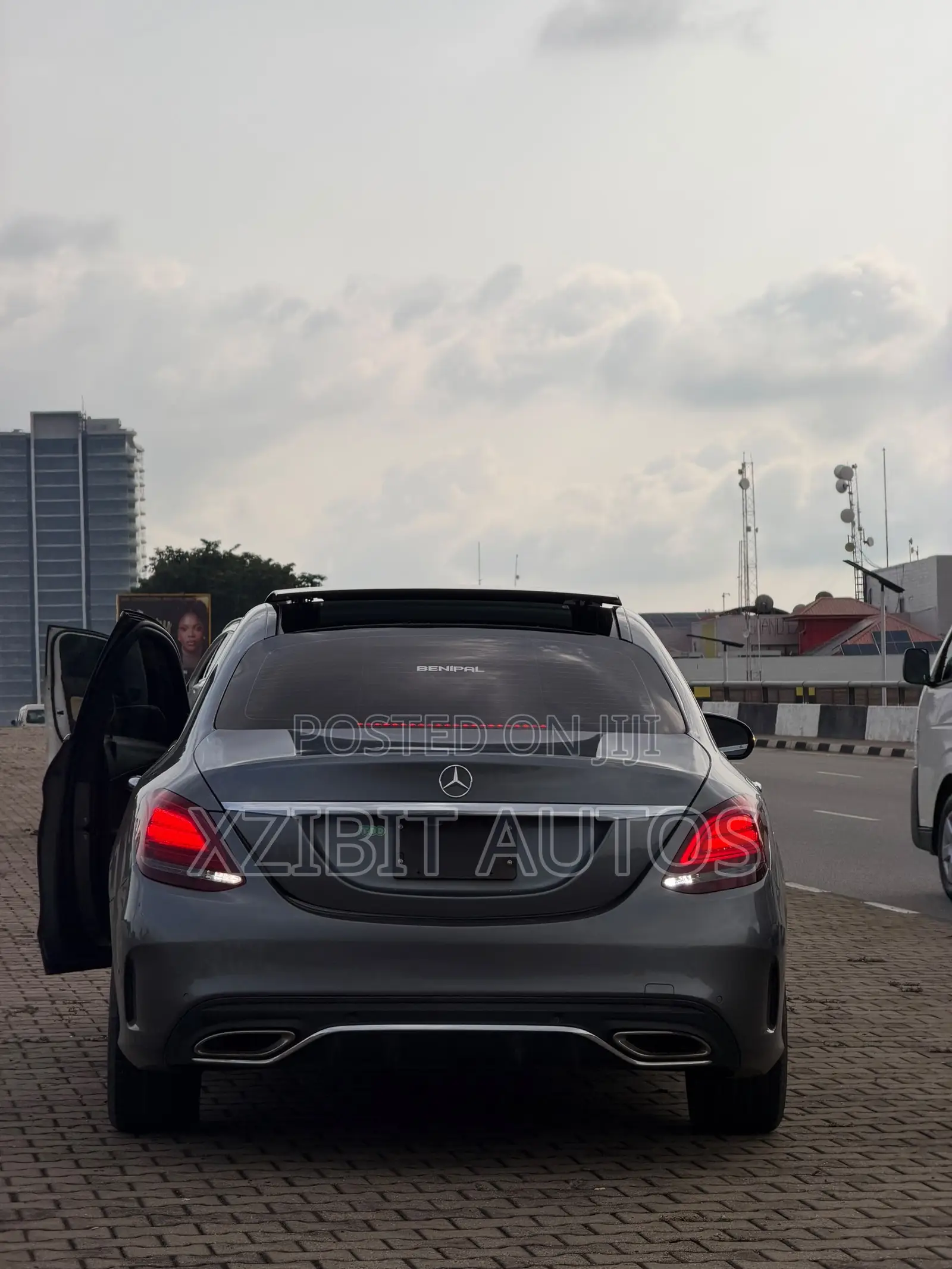 Mercedes-Benz C300 2020 Gray