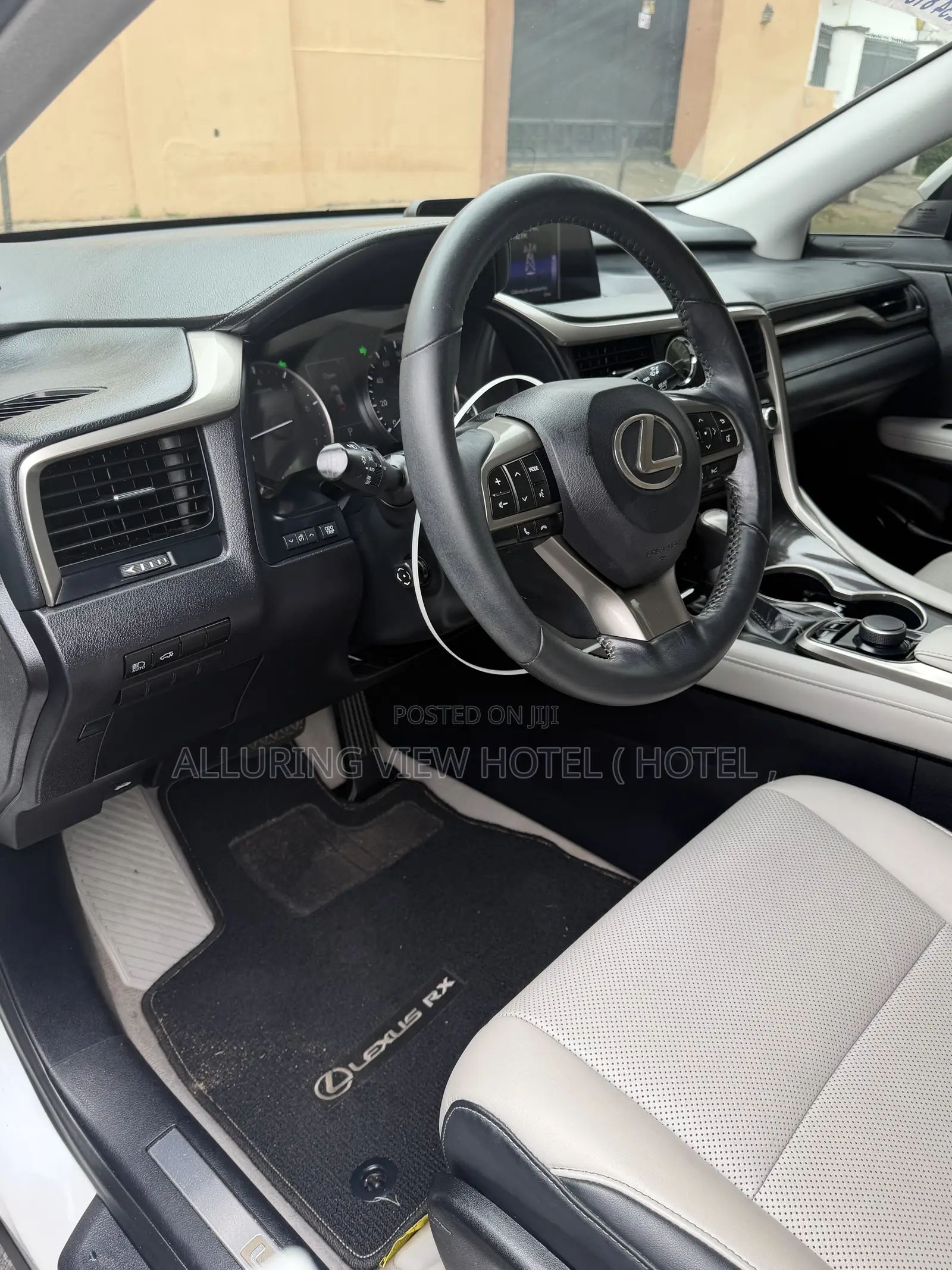 Lexus RX 350 AWD 2017 White