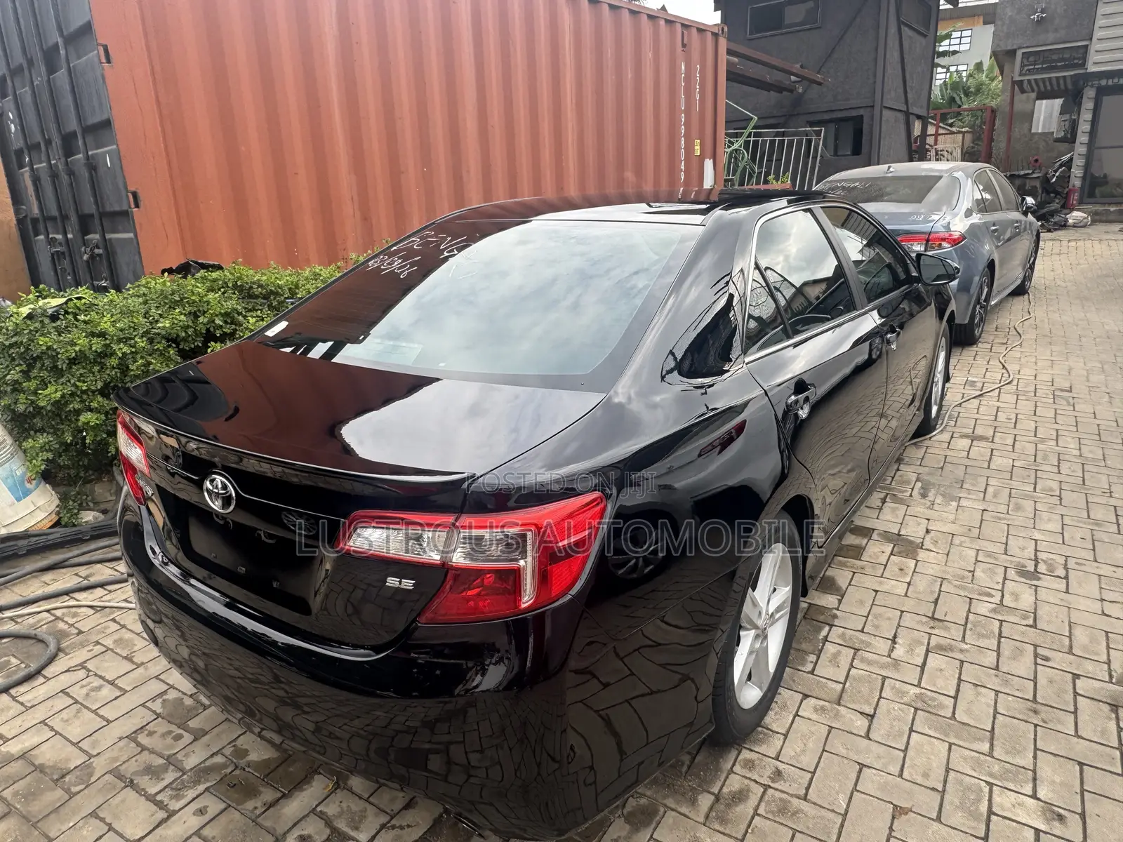 Toyota Camry SE 4dr Sedan (2.5L 4cyl 6A) 2012 Black