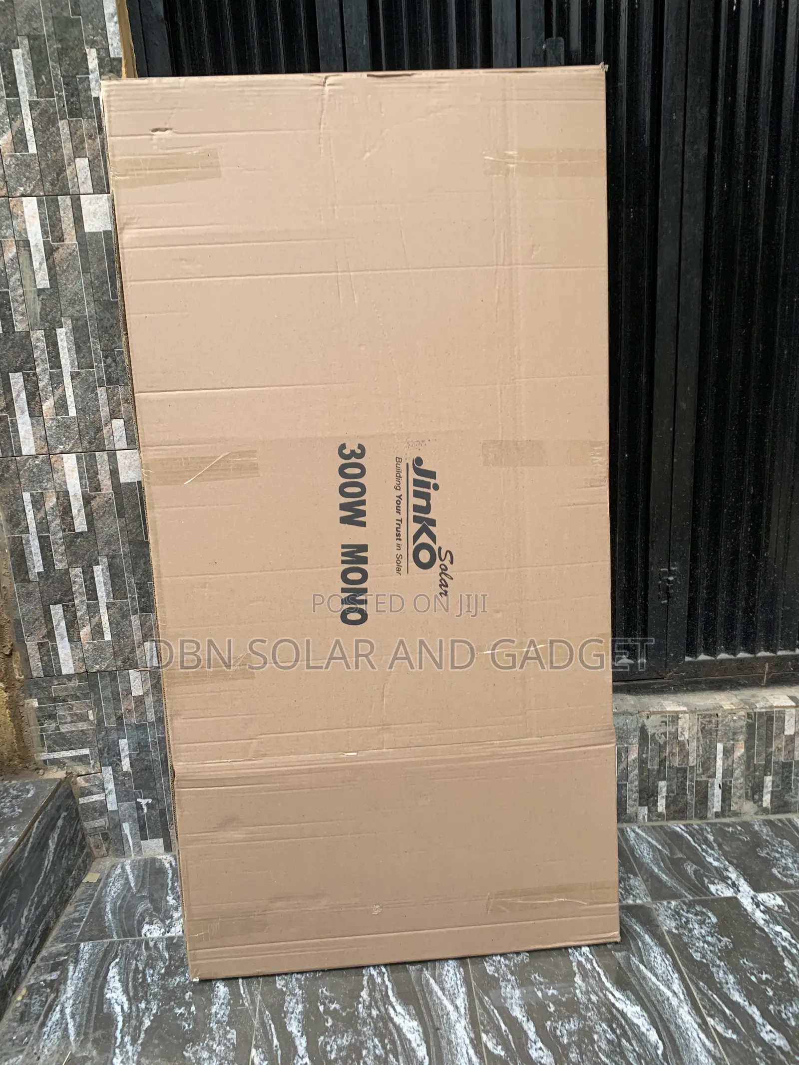 300w Original Jinko Mono Solar Panel 60cell Available in Stock