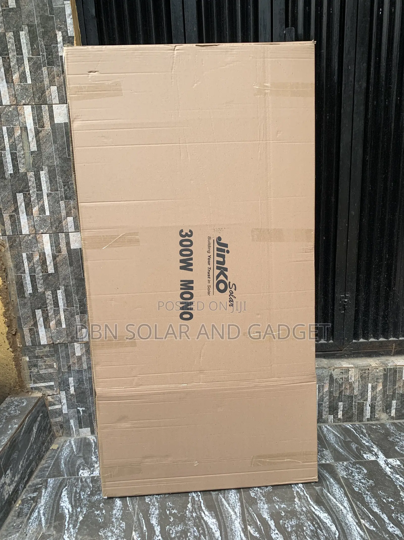 300w Original Jinko Mono Solar Panel 60cell Available in Stock