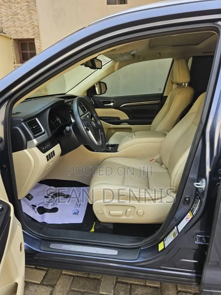 Toyota Highlander Limited Platinum 4x4 V6 (3.5L 6cyl 8A) 2017 Blue