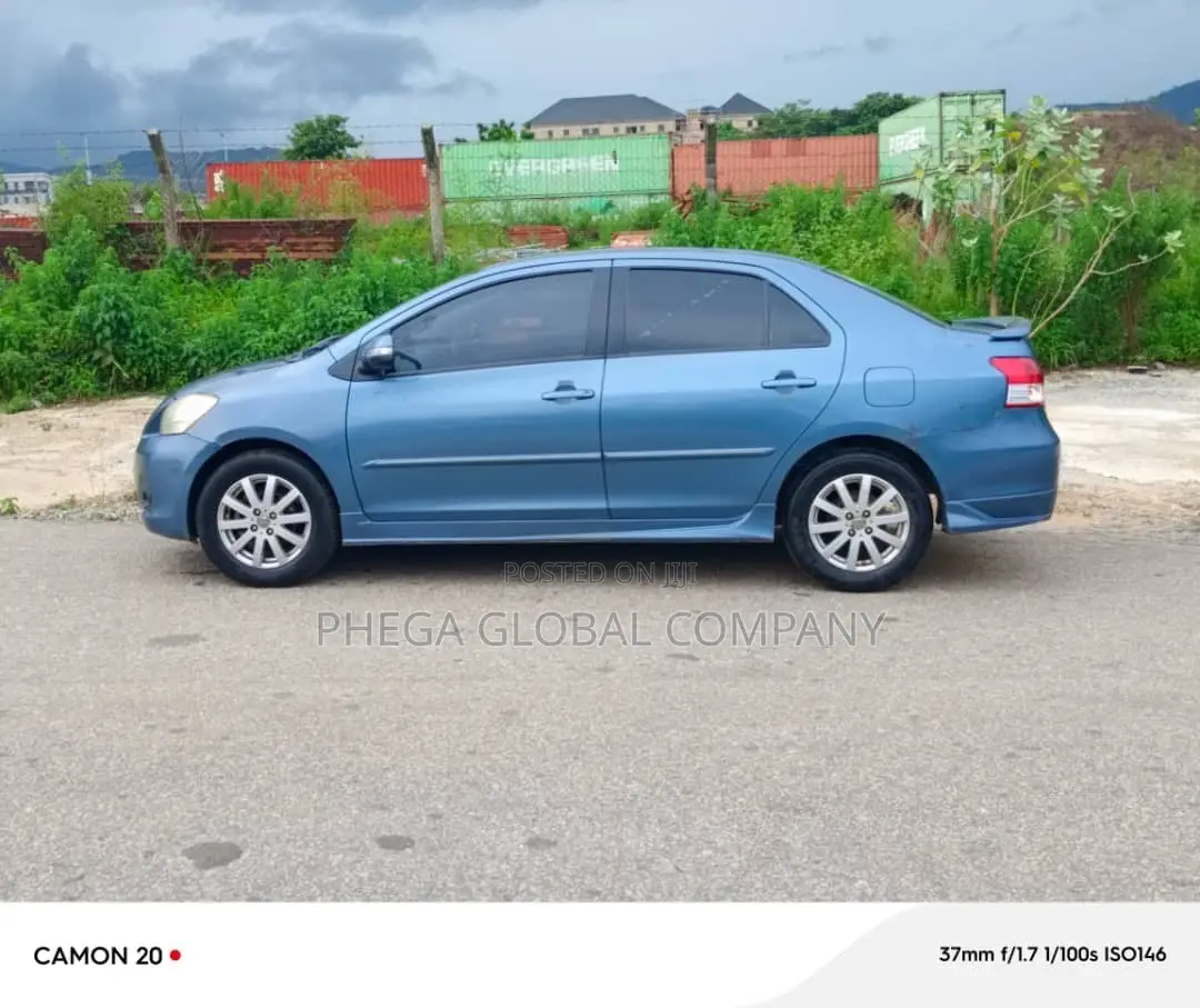 Toyota Yaris 2008 Blue