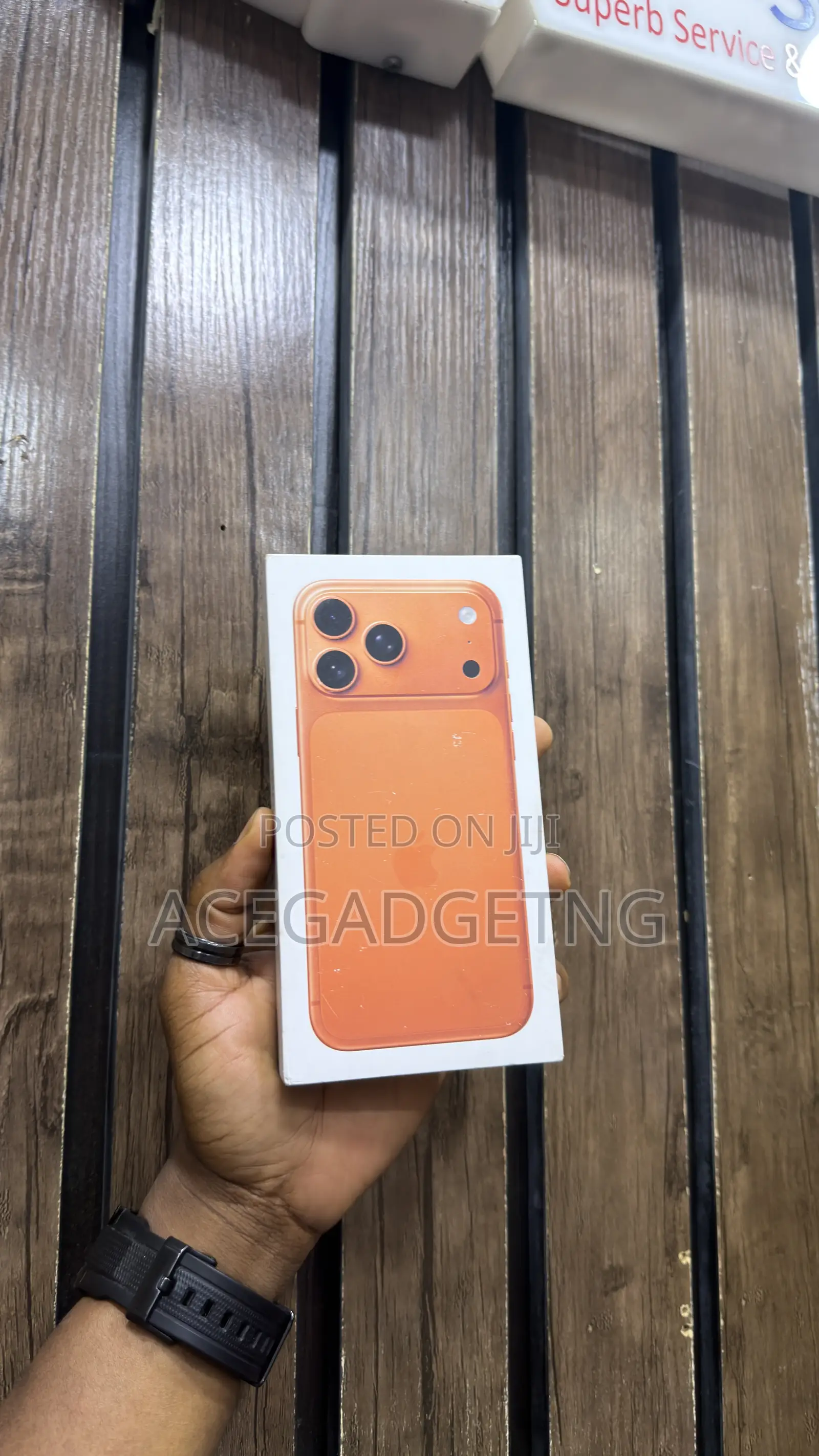 New Apple iPhone 17 Pro Max 256 GB Orange