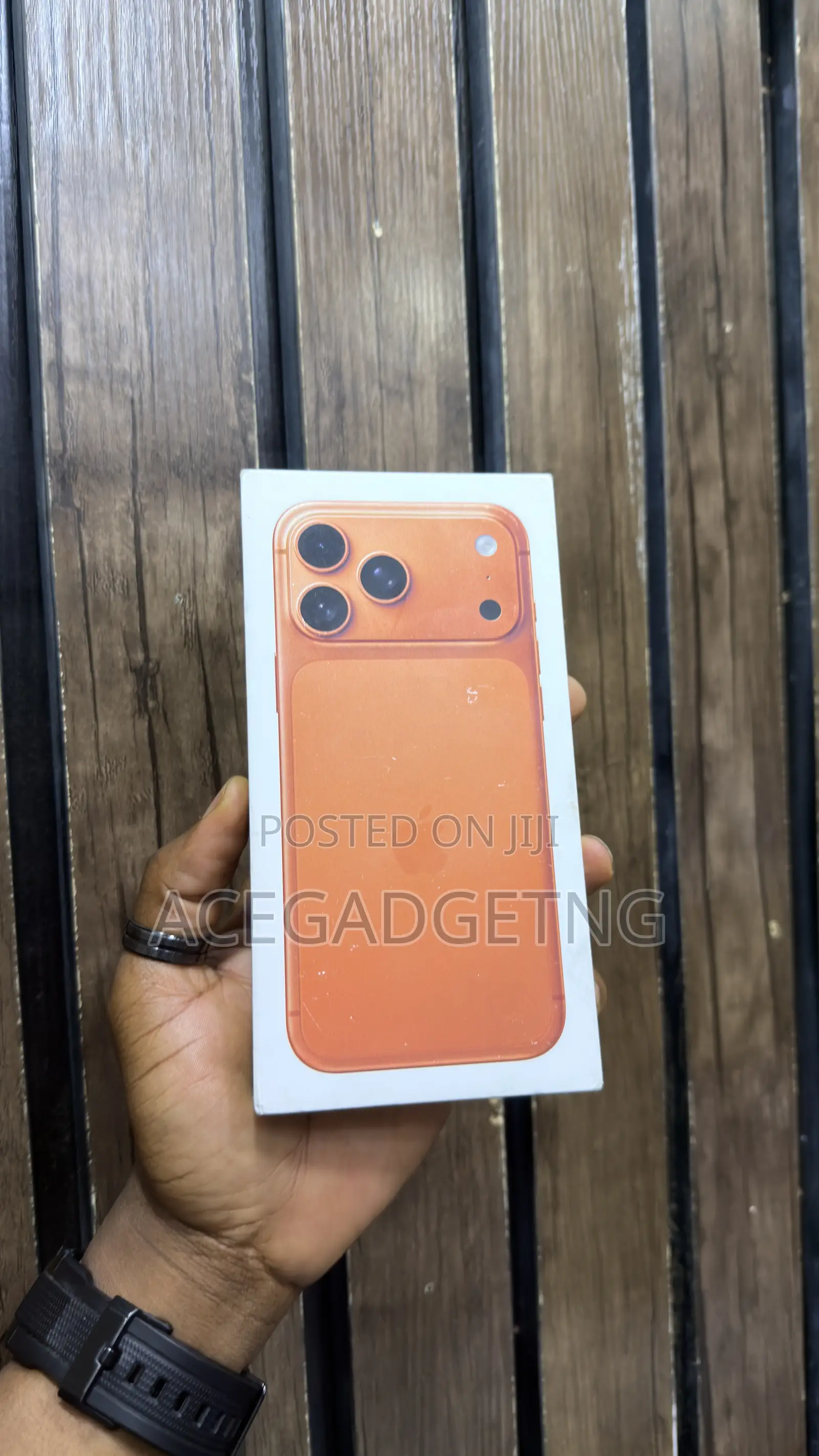 New Apple iPhone 17 Pro Max 256 GB Orange
