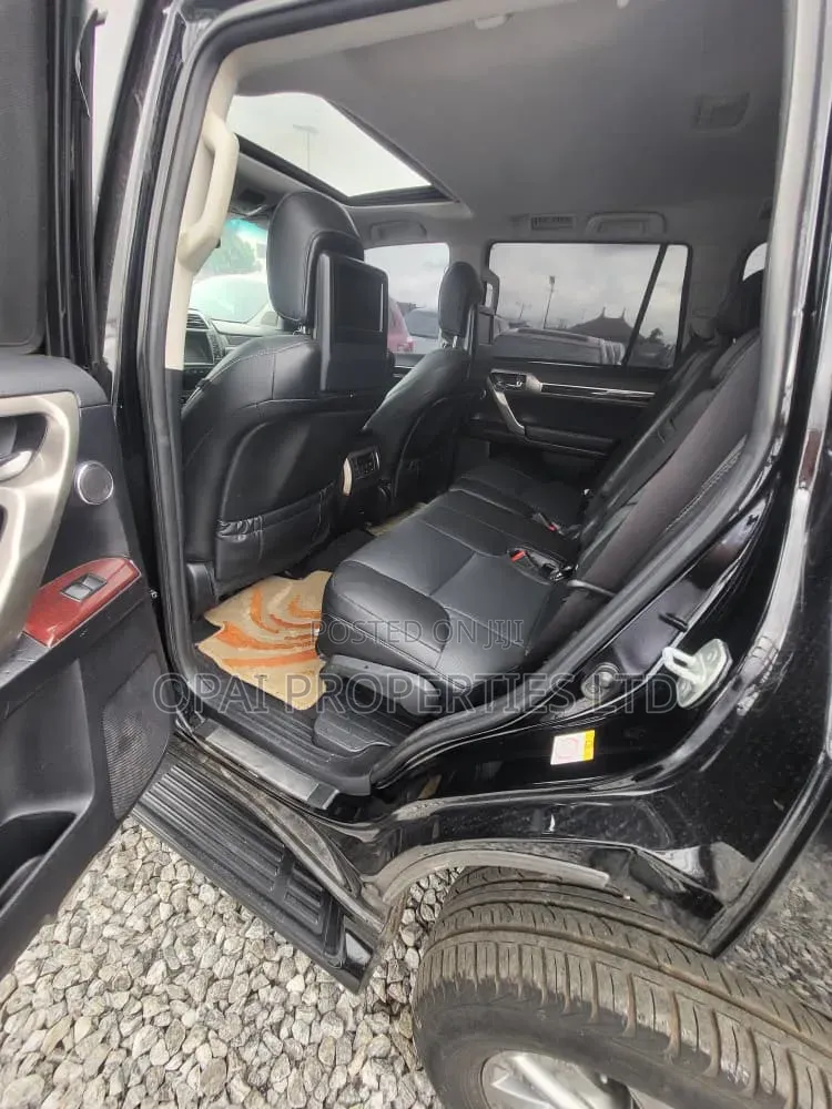 Lexus GX 2015 Black