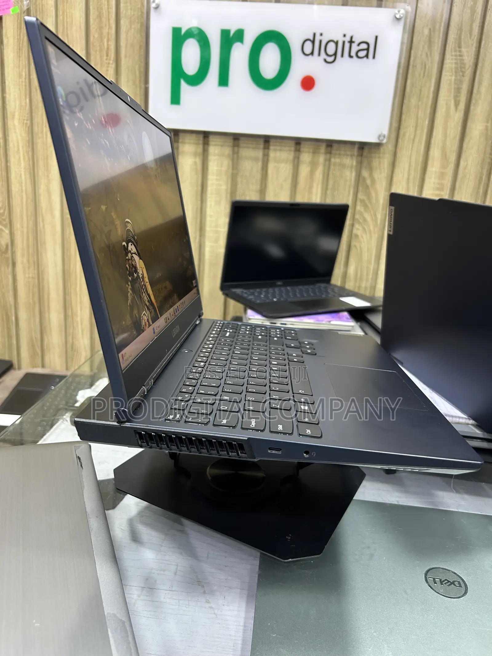 Laptop Lenovo Legion 5 32GB AMD Ryzen 7 SSD 512GB